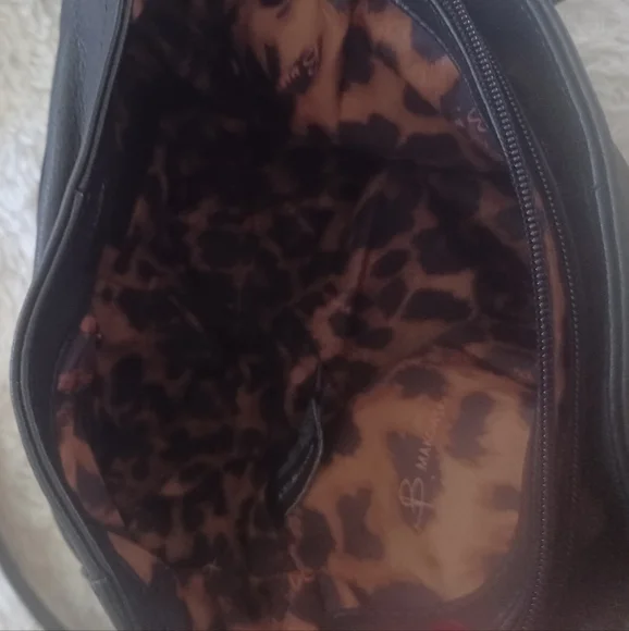 B.MAKOWSKY Leather+Suede Silver Stud Bag. 12 X 14 Animal Print Lining  LIKE NEW - Picture 9 of 11